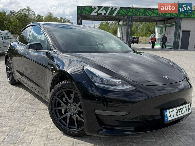 Tesla Model 3 2020 Tesla Model 3 2020