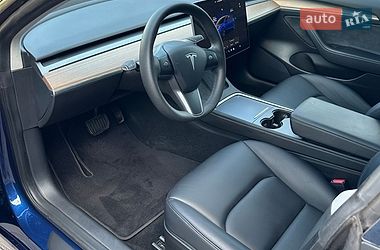 Седан Tesla Model 3 2023 в Каменском