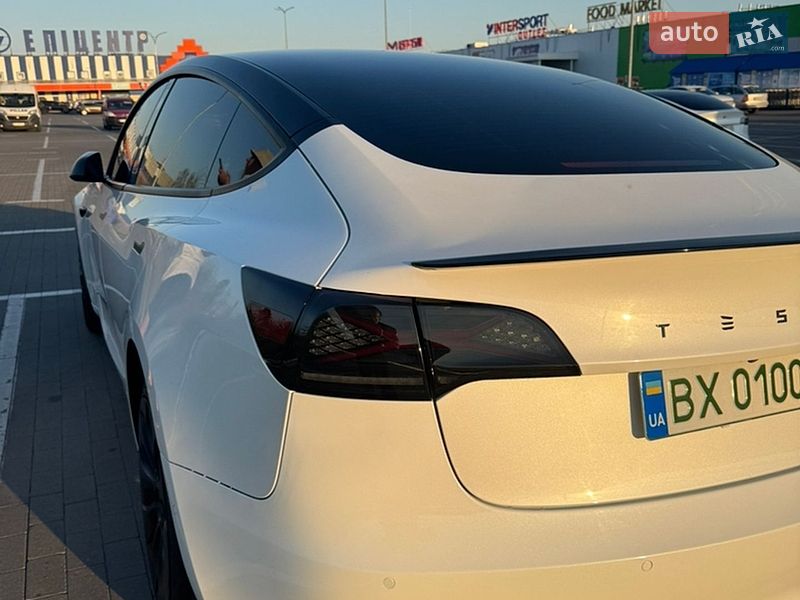 Седан Tesla Model 3 2022 в Виннице фото 5 Седан Tesla Model 3 2022 в Виннице