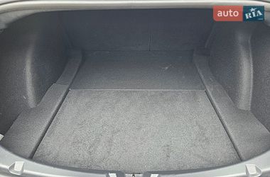 Седан Tesla Model 3 2023 в Львове