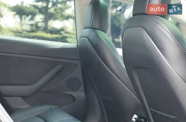 Седан Tesla Model 3 2021 в Днепре