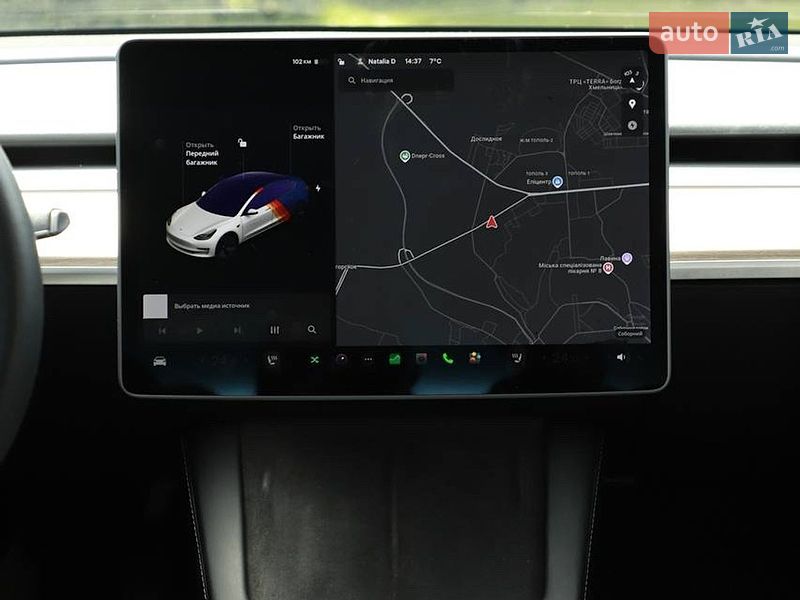 Седан Tesla Model 3 2021 в Днепре