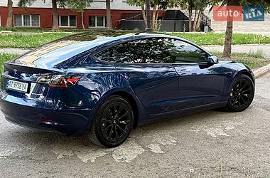 Седан Tesla Model 3 2022 в Ивано-Франковске фото 4 Седан Tesla Model 3 2022 в Ивано-Франковске