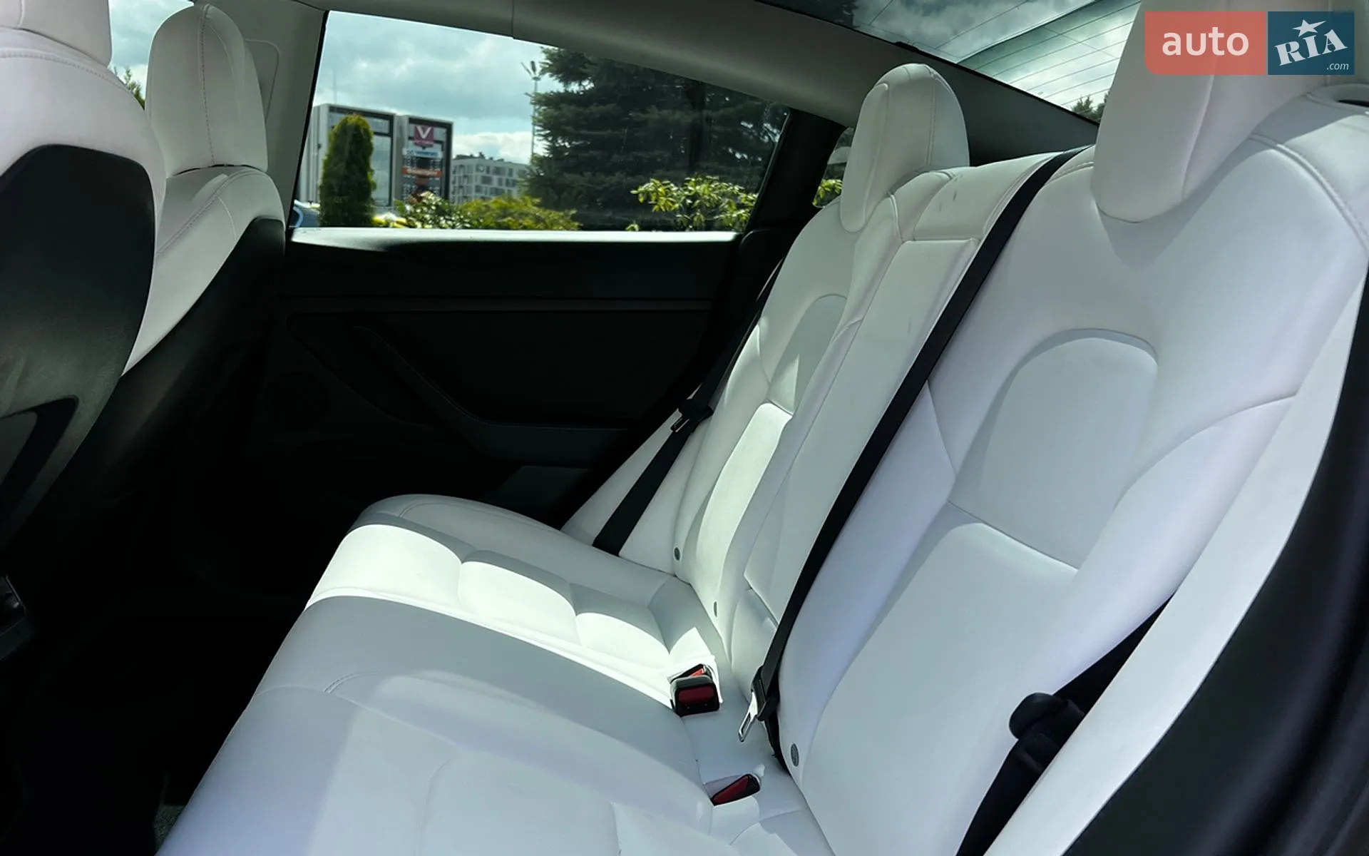 2022 Tesla Model 3 - мініатюра 19