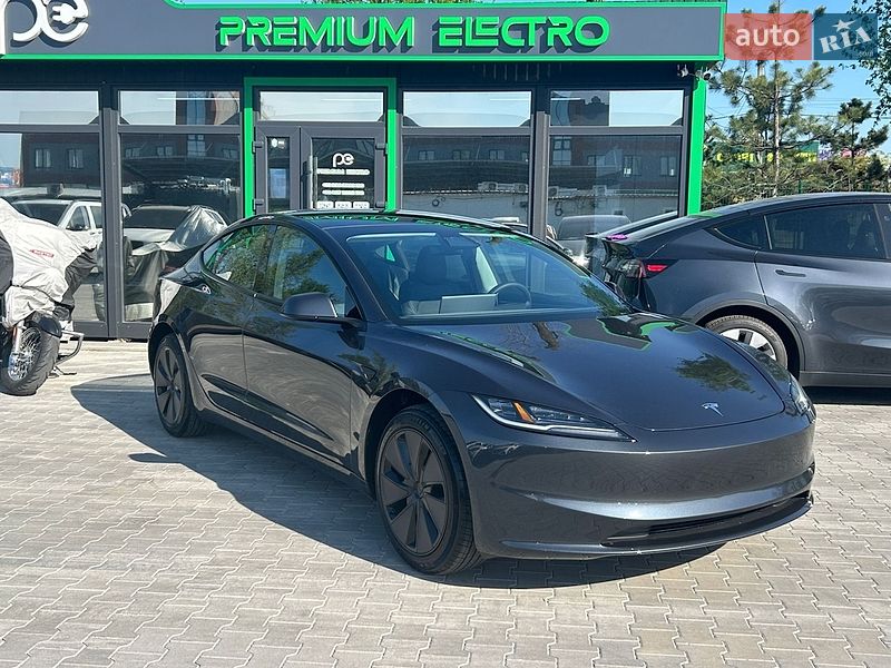 Tesla Model 3 2025 Tesla Model 3 2025