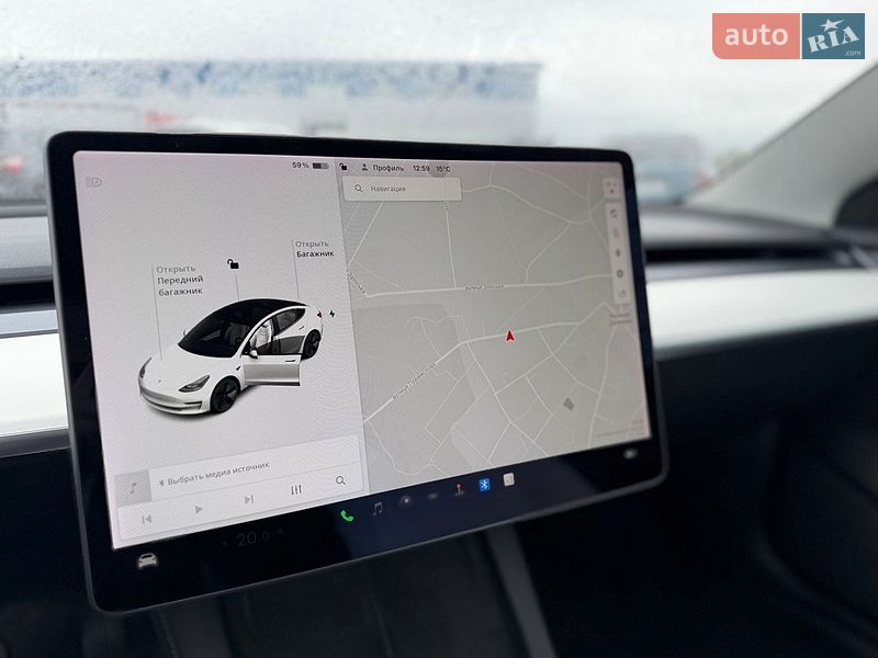 Седан Tesla Model 3 2022 в Броварах