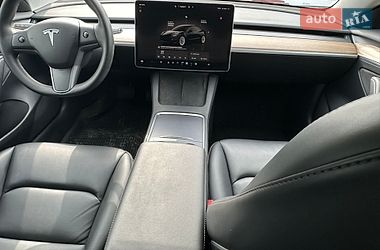 Седан Tesla Model 3 2022 в Києві