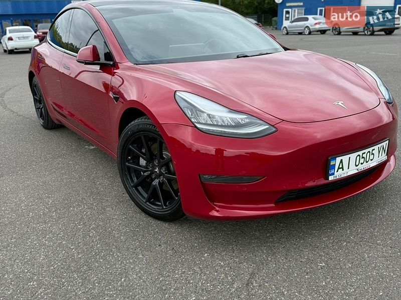 Tesla Model 3 2018