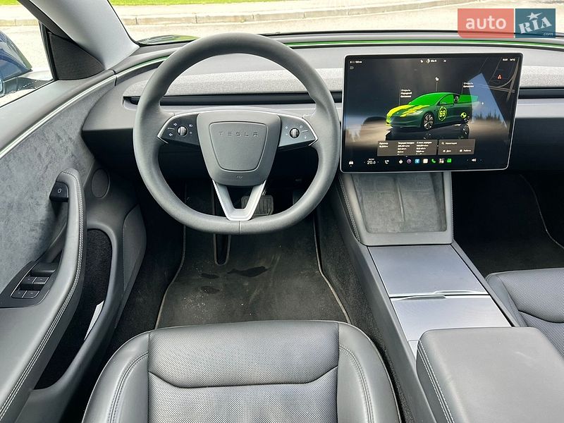 Седан Tesla Model 3 2024 в Киеве