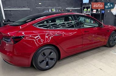 Седан Tesla Model 3 2022 в Вишгороді