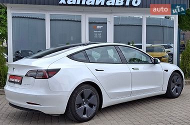 Седан Tesla Model 3 2021 в Львове