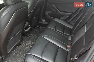Седан Tesla Model 3 2019 в Харкові