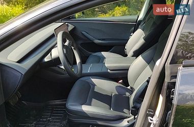 Седан Tesla Model 3 2025 в Полтаве
