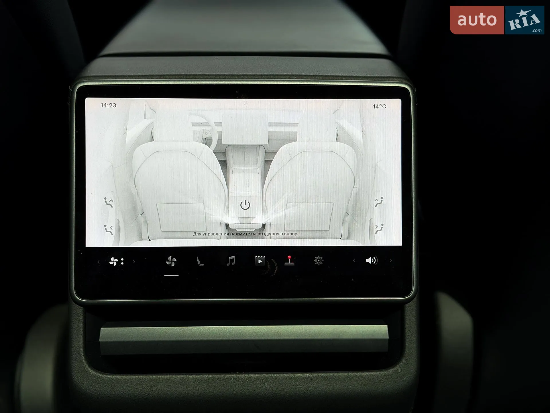 2024 Tesla Model 3 - мініатюра 18