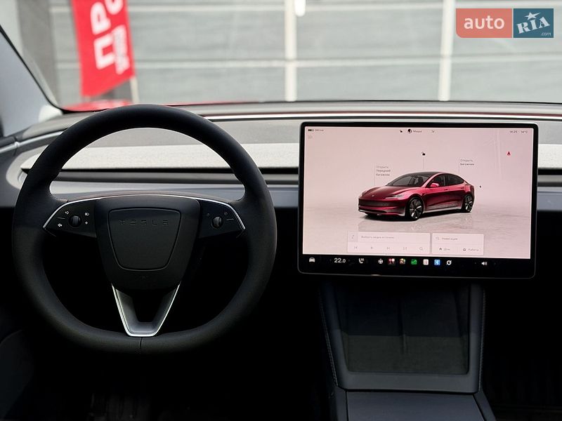 Седан Tesla Model 3 2024 в Києві