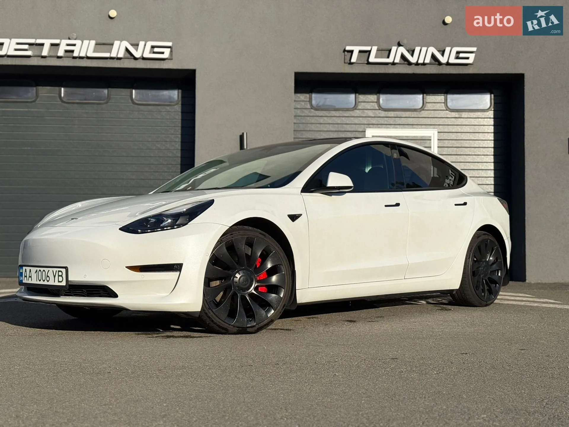 2022 Tesla Model 3 - фото 1