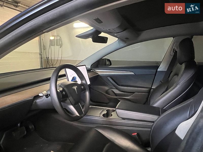 Седан Tesla Model 3 2021 в Одесі фото 7 Седан Tesla Model 3 2021 в Одесі