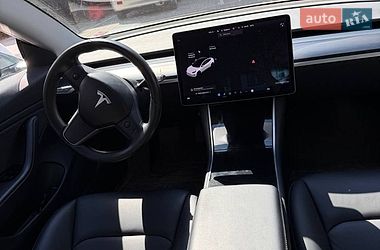 Седан Tesla Model 3 2019 в Киеве фото 8 Седан Tesla Model 3 2019 в Киеве