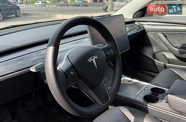 Седан Tesla Model 3 2022 в Дніпрі