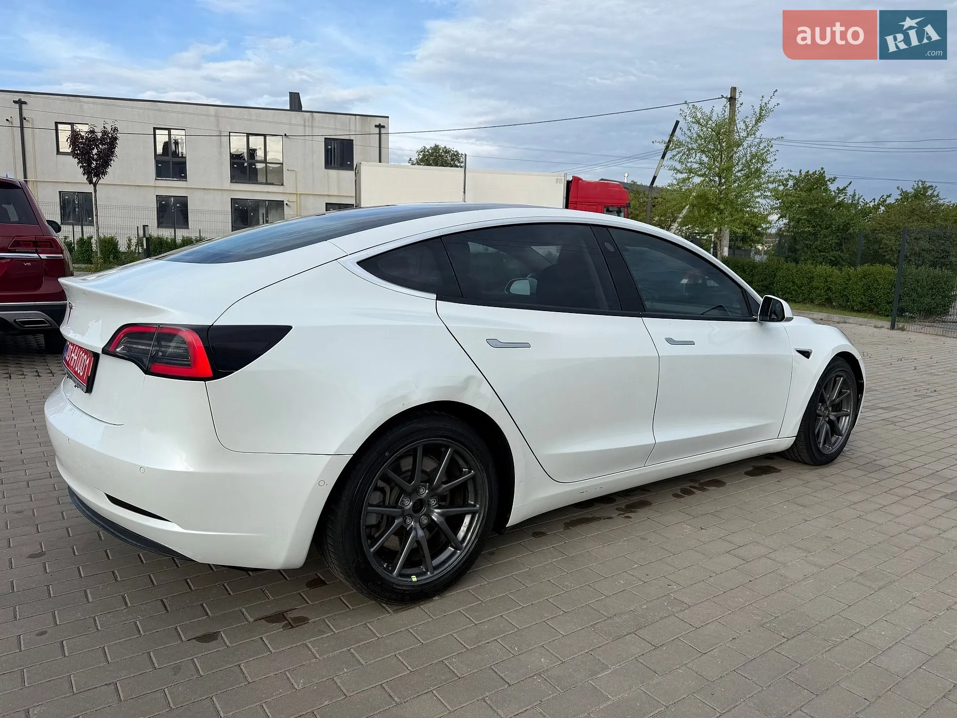 2018 Tesla Model 3 - мініатюра 15