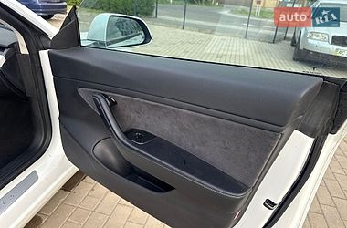 Седан Tesla Model 3 2018 в Луцьку