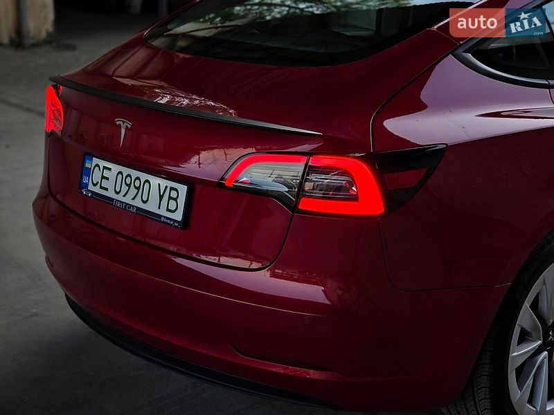Седан Tesla Model 3 2022 в Черновцах фото 7 Седан Tesla Model 3 2022 в Черновцах