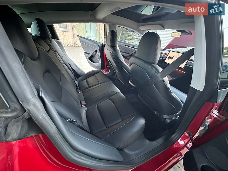 Седан Tesla Model 3 2022 в Черновцах фото 14 Седан Tesla Model 3 2022 в Черновцах