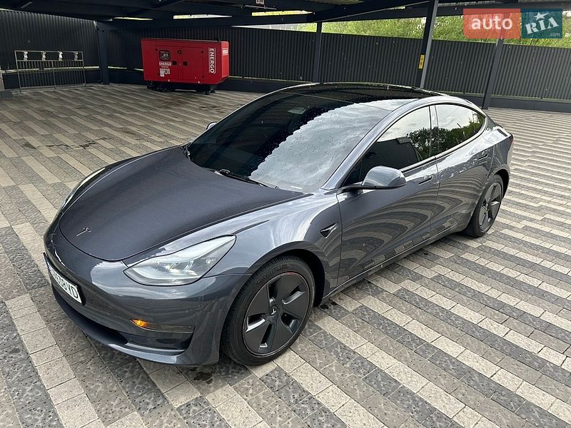 Седан Tesla Model 3 2023 в Львове фото 11 Седан Tesla Model 3 2023 в Львове