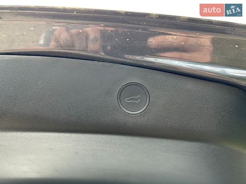 Седан Tesla Model 3 2023 в Львове фото 20 Седан Tesla Model 3 2023 в Львове