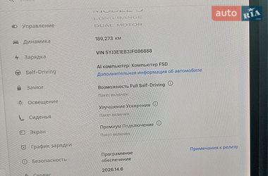 Седан Tesla Model 3 2018 в Броварах