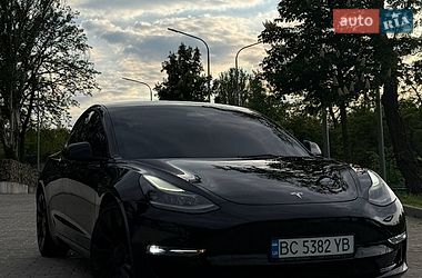 Седан Tesla Model 3 2021 в Запорожье