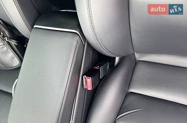 Седан Tesla Model 3 2019 в Києві
