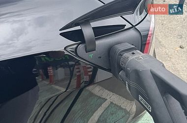 Седан Tesla Model 3 2019 в Києві