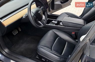 Седан Tesla Model 3 2020 в Кам'янець-Подільському