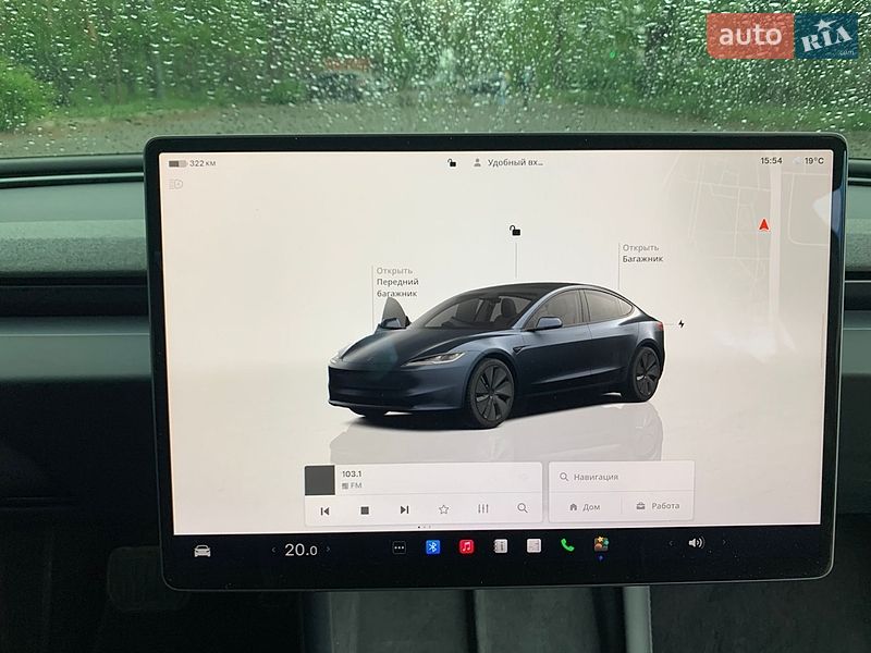 Седан Tesla Model 3 2024 в Києві