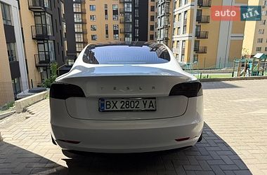 Седан Tesla Model 3 2018 в Хмельницком