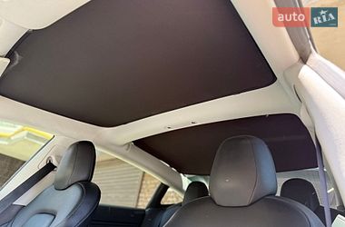 Седан Tesla Model 3 2018 в Хмельницком