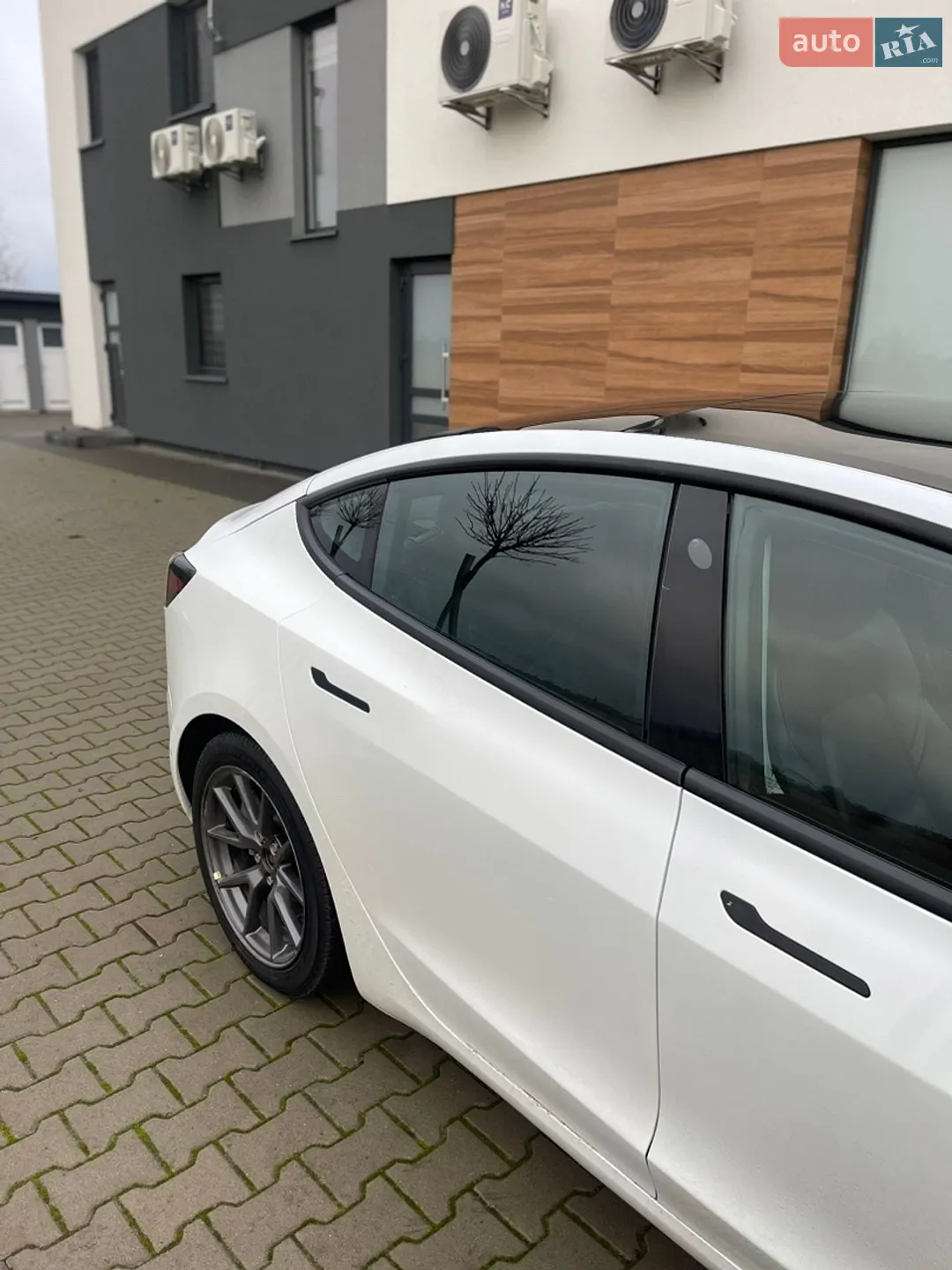 2021 Tesla Model 3 - мініатюра 4