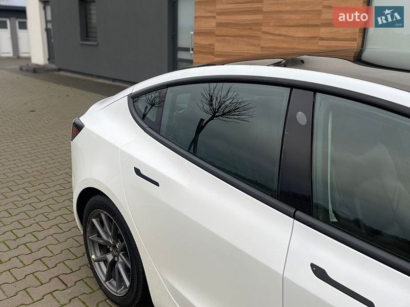 Седан Tesla Model 3 2021 в Львове фото 4 Седан Tesla Model 3 2021 в Львове
