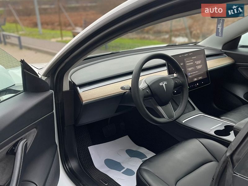 Седан Tesla Model 3 2021 в Львове фото 9 Седан Tesla Model 3 2021 в Львове