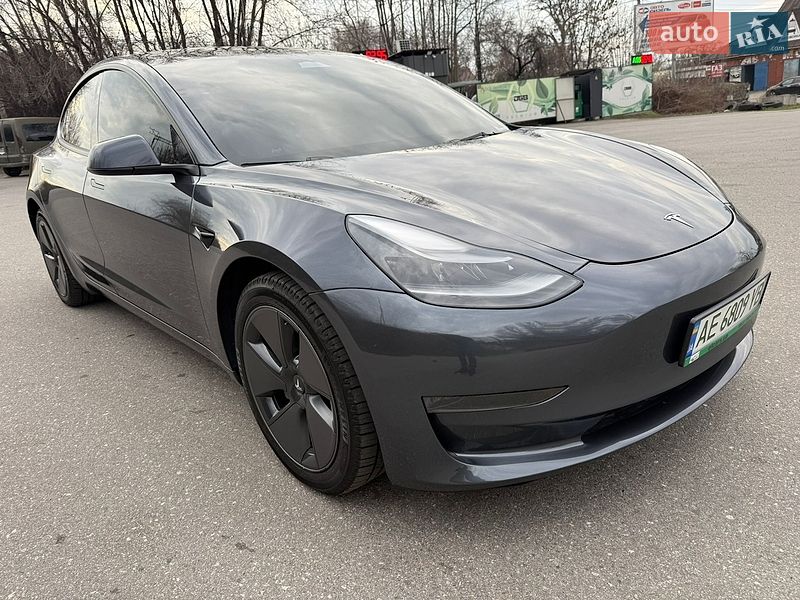 Седан Tesla Model 3 2023 в Дніпрі фото 12 Седан Tesla Model 3 2023 в Дніпрі