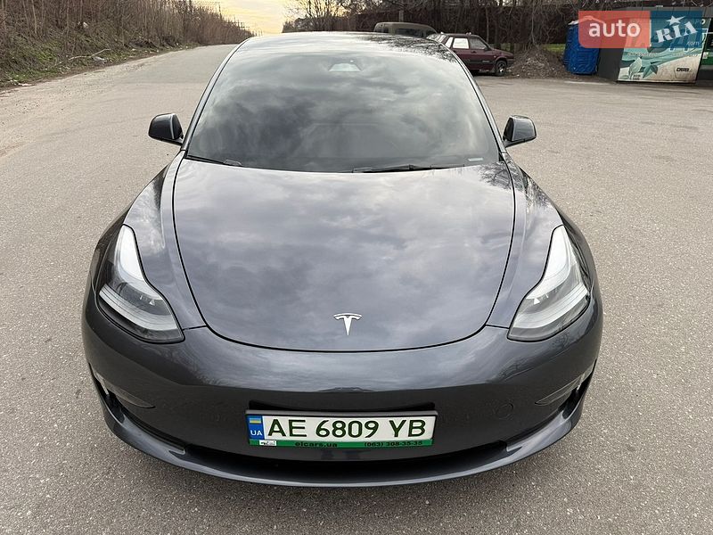 Седан Tesla Model 3 2023 в Дніпрі фото 13 Седан Tesla Model 3 2023 в Дніпрі