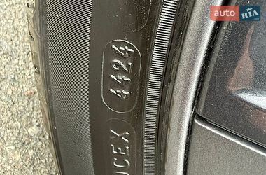 Седан Tesla Model 3 2023 в Днепре