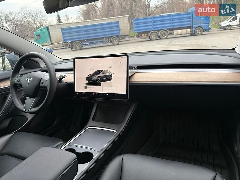 Седан Tesla Model 3 2023 в Дніпрі фото 16 Седан Tesla Model 3 2023 в Дніпрі