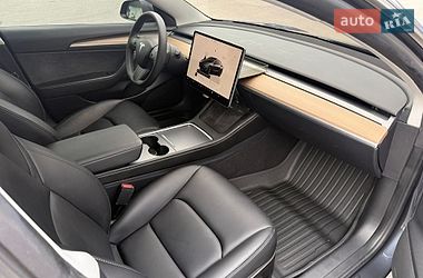 Седан Tesla Model 3 2023 в Дніпрі фото 22 Седан Tesla Model 3 2023 в Дніпрі