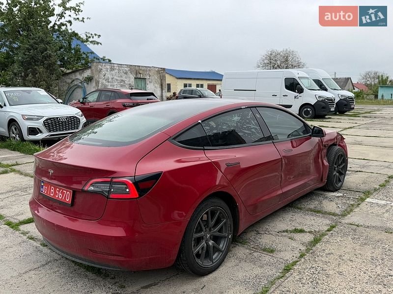 Седан Tesla Model 3 2018 в Владимире
