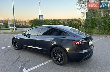 Седан Tesla Model 3 2025 в Києві