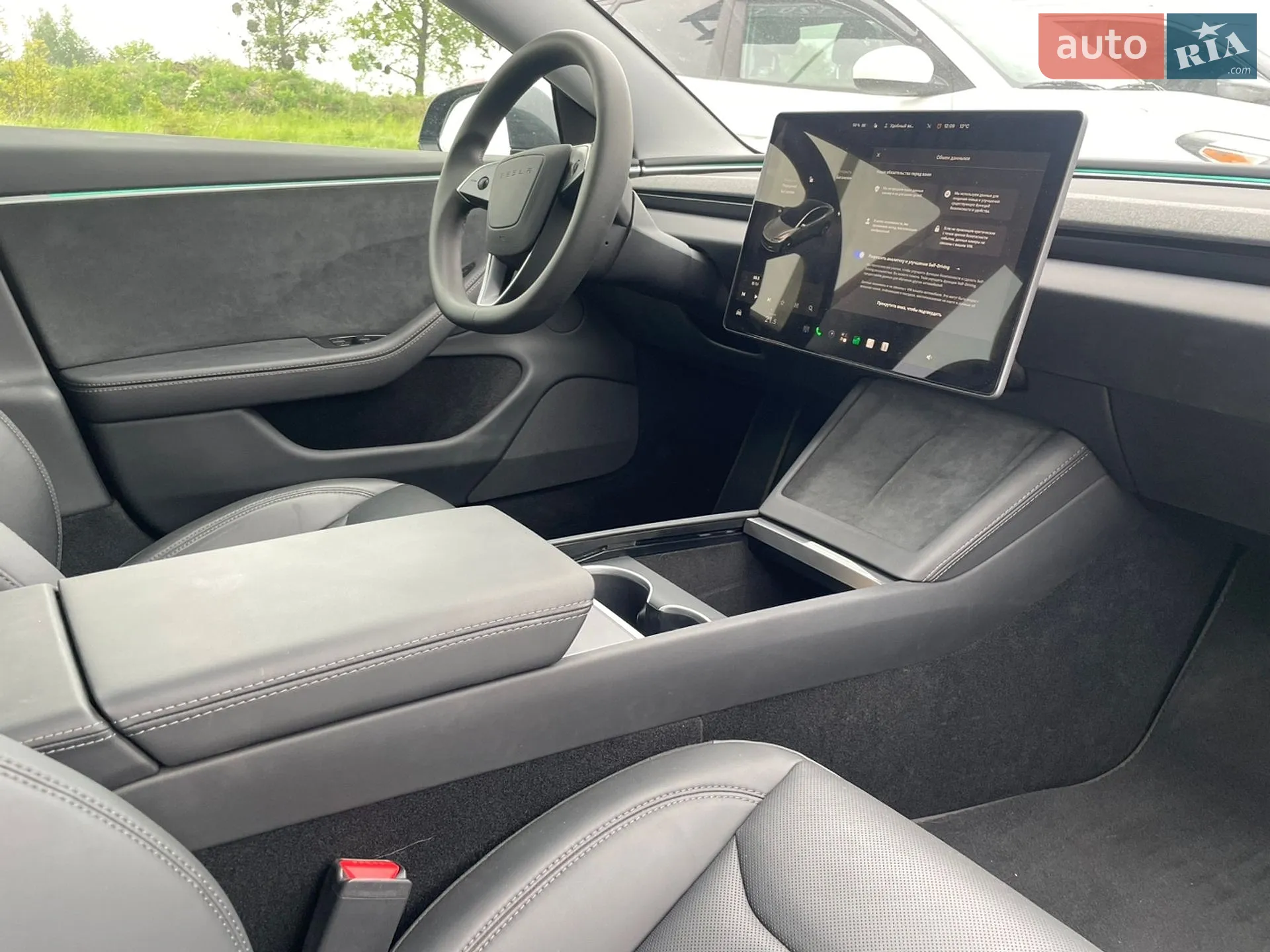 2024 Tesla Model 3 - мініатюра 12