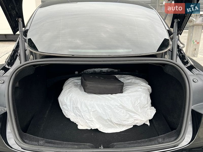 Седан Tesla Model 3 2024 в Белой Церкви
