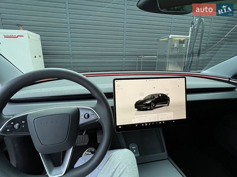 Седан Tesla Model 3 2024 в Белой Церкви